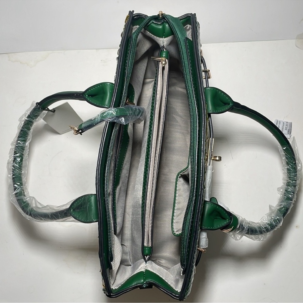 CFN Set Like Brahmin Tote & Wallet Set in Crocodile-Vegan Leather NWT $588 MSRP - Picture 6 of 9